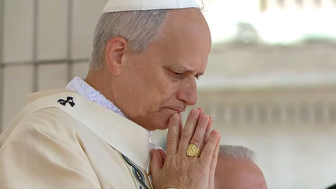Papst Leo XIV. mit Fischerring / Vatican Media Papst trauert um Opfer von Amoklauf in Grazer Schule